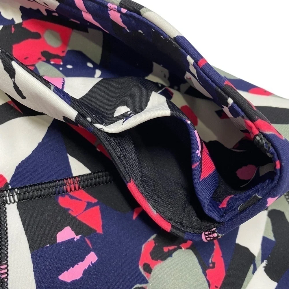 LULULEMON Pace Rival Crop Legging in Pop Cut Boom Juice Multi / Black 4 - Picture 7 of 9